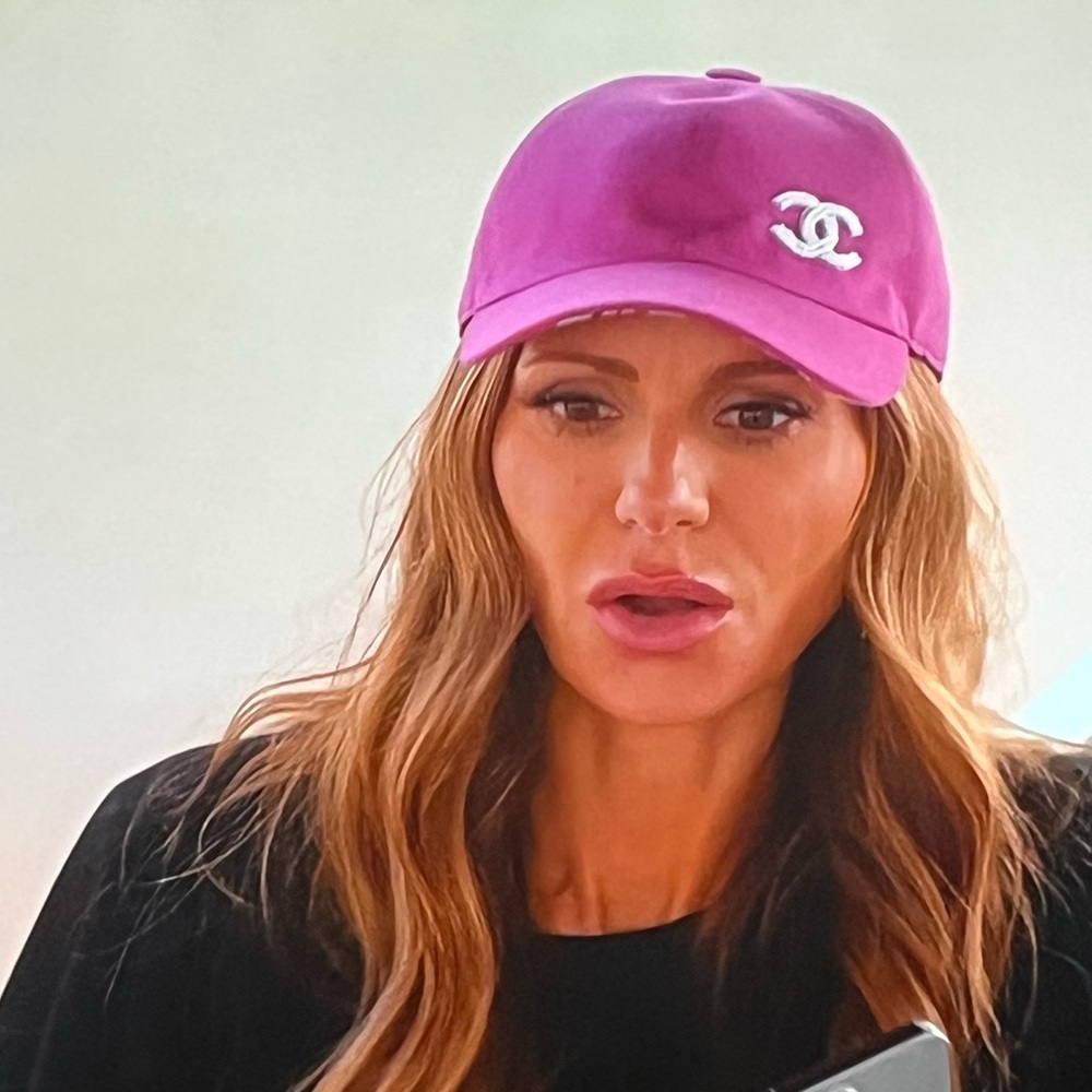 ❌SOLD❌ CHANEL 24A Light Pink & Black CC Logo baseball cap hat NEW with TAGS - Picture 5 of 12